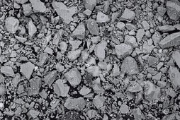 РИС. 2 - Электронно-микроскопическое изображение минерального порошка из золошлаковой смеси ТЭЦ, полученного на мельнице «ТРИБОКИНЕТИКА-3050»